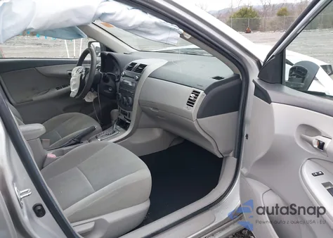 2011 Toyota Corolla Le z USA, uszkodzony, nr VIN 2T1BU4EE1BC605792